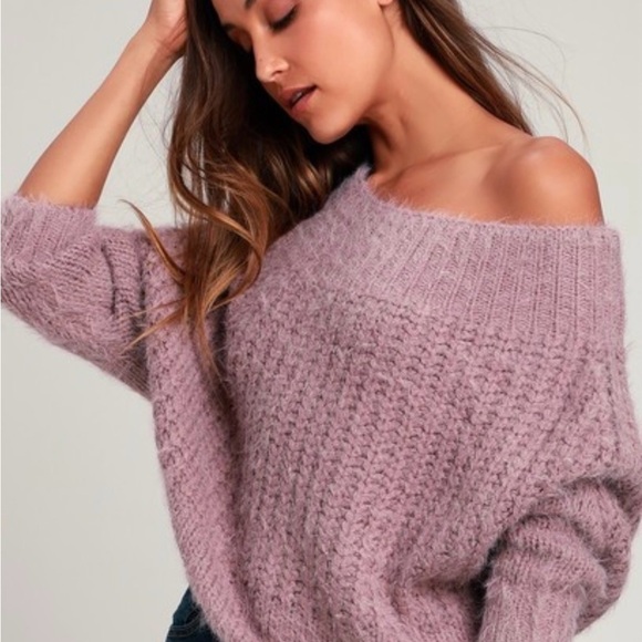 LULUS CARINO DUSTY PURPLE OFF-THE-SHOULDER FUZZY CROPPED SWEATER. SMALL/MEDIUM - Picture 4 of 4